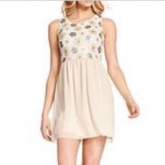 kenzie Dresses & Skirts - Xs dress Kenzie